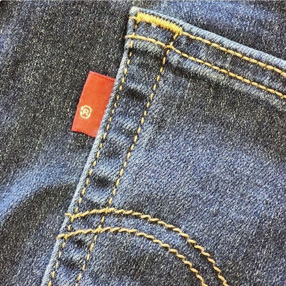 LEVI'S Women's High Rise Dk Wash Blue Denim Fringed Summer Short Shorts Size 31 - Picture 11 of 12